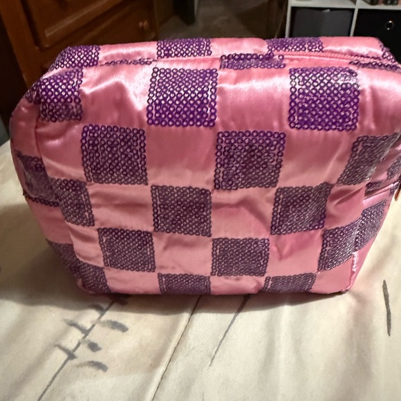 Sephora Pink Makeup Bag with Assorted Beauty Products - Picture 5 of 6